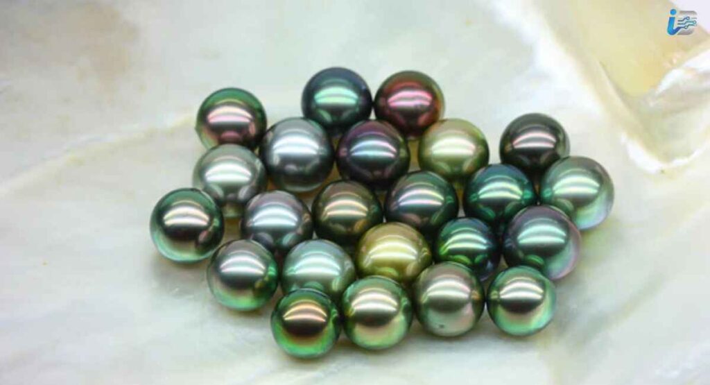 How Tahitian Pearls Are Cultured and Graded